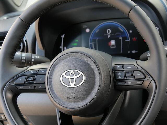Toyota YARIS Cross HYBRID 130PK BUSINESS PLUS/ CARPLAY/ STOELVERWARMING