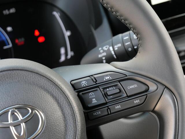 Toyota YARIS Cross HYBRID 130PK BUSINESS PLUS/ CARPLAY/ STOELVERWARMING
