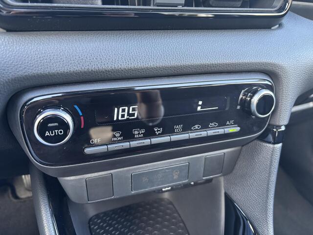 Toyota YARIS 1.5 Hybrid 115 First Edition | Apple Carplay/Android auto | Adaptive Cruise Control | Keyless start | Navigatie | Toyota garantie tot 2034!