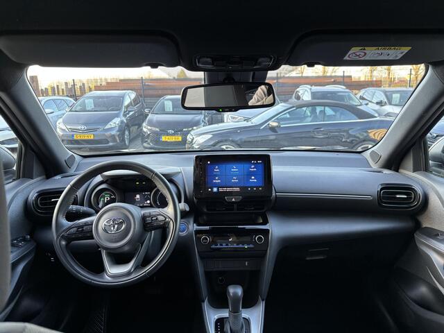 Toyota YARIS Cross 1.5 Hybrid Dynamic | Apple Carplay/Android Auto | Adaptive cruise control | Full map navigatie | Keyless start- & entry | Toyota garantie tot 2032!