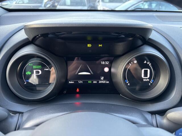 Toyota YARIS Cross 1.5 Hybrid Dynamic | Apple Carplay/Android Auto | Adaptive cruise control | Full map navigatie | Keyless start- & entry | Toyota garantie tot 2032!