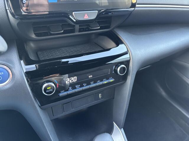 Toyota YARIS Cross 1.5 Hybrid Dynamic | Apple Carplay/Android Auto | Adaptive cruise control | Full map navigatie | Keyless start- & entry | Toyota garantie tot 2032!