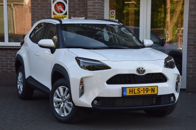 Toyota YARIS 1.5 HYBRID NIEUW! AUTOMAAT/CAMERA/ADAP. CRUISE/