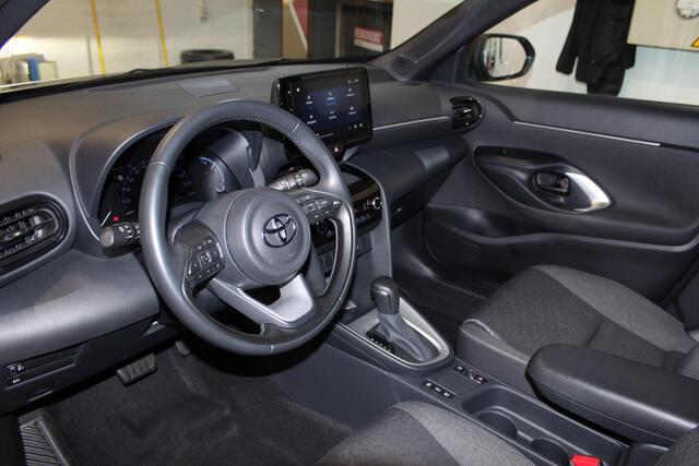 Toyota YARIS Cross 1.5 Hybrid Dynamic Navigatie, Adaptive Cruise, Clima, Camera