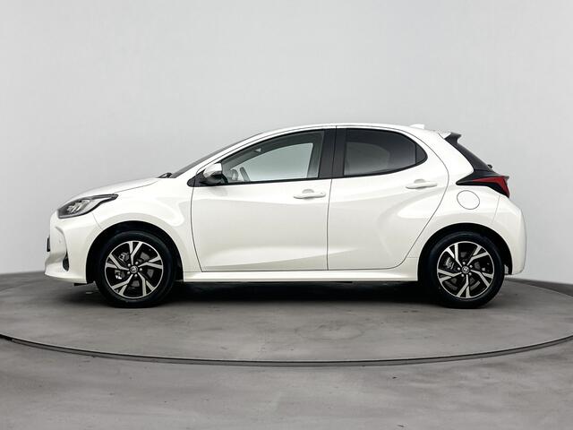 Toyota YARIS 1.5 Hybrid 115 First Edition