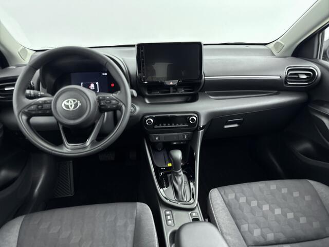 Toyota YARIS 1.5 Hybrid 115 First Edition