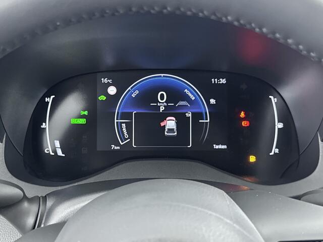 Toyota YARIS 1.5 Hybrid 115 First Edition