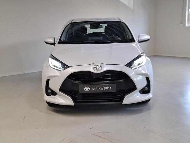 Toyota YARIS 1.5 VVT-i Dynamic Handgeschakeld | stoel/stuur verwarming | LED | Carplay | Keyless |