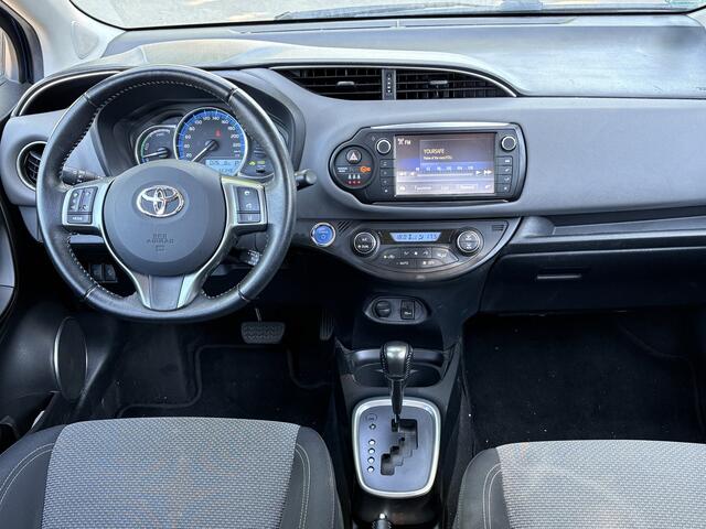 Toyota YARIS 1.5 Hybrid Edition-S | Navi | Camera | Keyless | Cruise & Climate Control | All Season | Interesse? Bel of App naar: 06 30 51 05 90