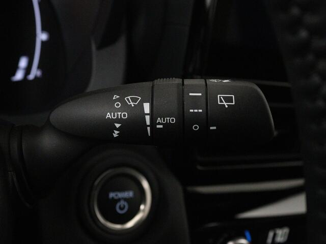 Toyota YARIS Cross 1.5 Hybrid 115 First Edition