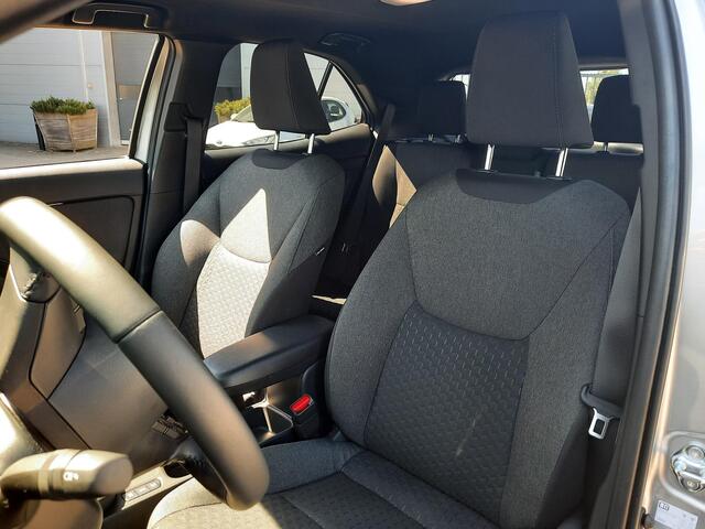 Toyota YARIS Cross 1.5 Hybrid 115 First Edition Comfort Pack