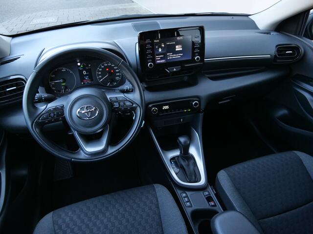 Toyota YARIS 1.5 Hybrid Active Adap. Cruise / Carplay / DAB