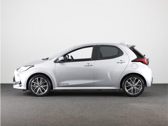 Toyota YARIS 1.5 Hybrid 130 Executive *DEMO* | Voorstoelen Verwarmd | Cruise Control Adaptief | Stuurwiel Verwarmd |