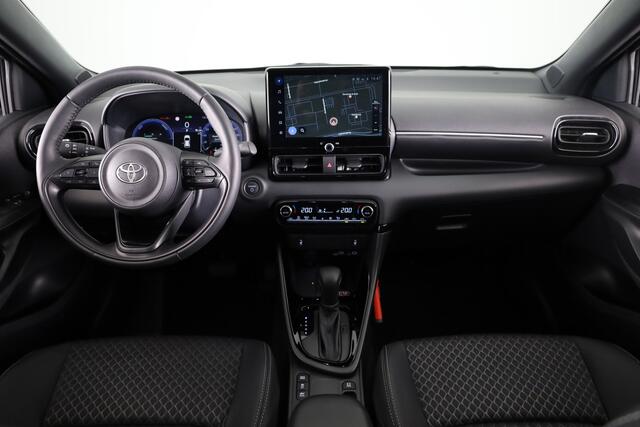 Toyota YARIS 1.5 Hybrid 130 Executive *DEMO* | Voorstoelen Verwarmd | Cruise Control Adaptief | Stuurwiel Verwarmd |