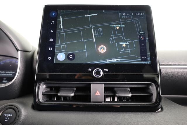 Toyota YARIS 1.5 Hybrid 130 Executive *DEMO* | Voorstoelen Verwarmd | Cruise Control Adaptief | Stuurwiel Verwarmd |