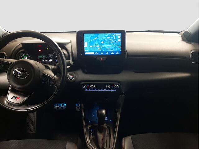 Toyota YARIS 1.5 Hybrid GR Sport | Apple CarPlay | Camera | LM Velgen |