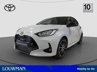 toyota-yaris-1.5-hybrid-gr-sport--