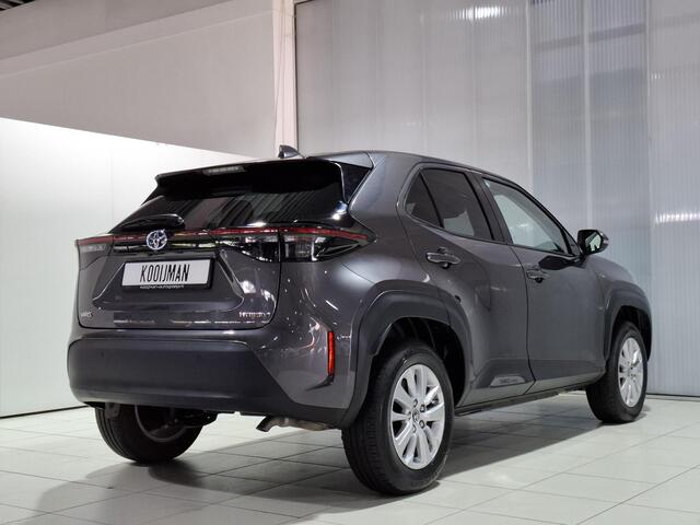 Toyota YARIS Cross 1.5 Hybrid Dynamic edition | Parkeersensoren voor + achter | Smart key | Privacy glass | Apple Carplay & Android Auto | Navigatie