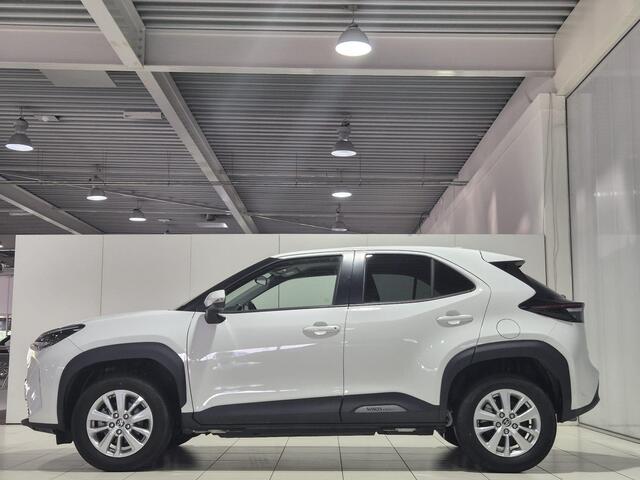 Toyota YARIS Cross 1.5 Hybrid Dynamic edition | Parkeersensoren voor + achter | Smart key | Privacy glass | Apple Carplay & Android Auto | Navigatie