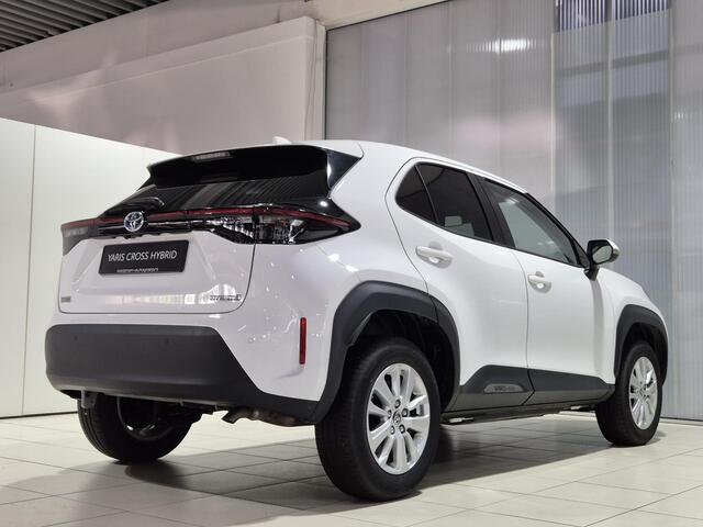 Toyota YARIS Cross 1.5 Hybrid Dynamic edition | Parkeersensoren voor + achter | Smart key | Privacy glass | Apple Carplay & Android Auto | Navigatie