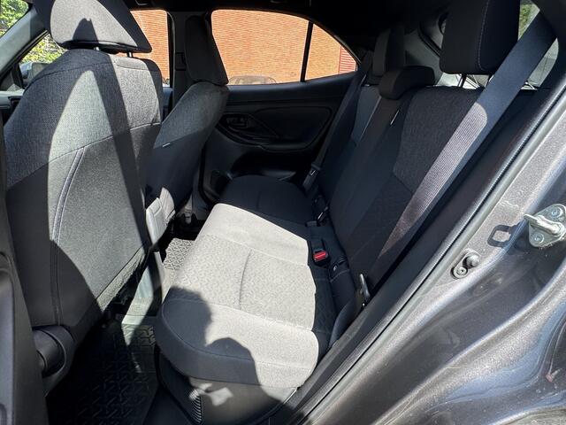Toyota YARIS Cross 1.5 Hybrid Dynamic // NAVI // CAMERA // ADAPTIVE CRUISE // CLIMA //