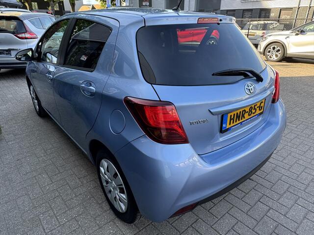 Toyota YARIS 1.3 VVT-i Aspiration Airco/5drs/54dkm...