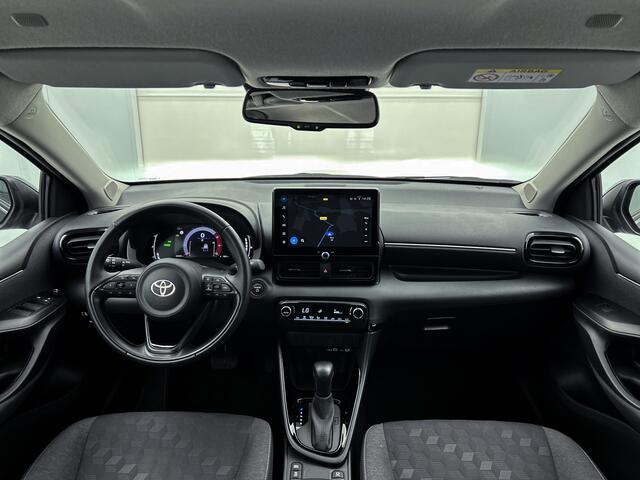 Toyota YARIS 1.5 Hybrid 115 First Edition