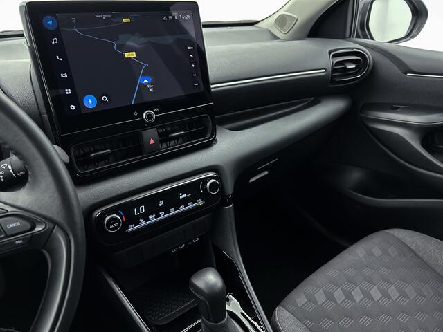 Toyota YARIS 1.5 Hybrid 115 First Edition