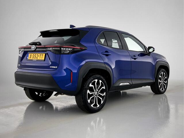 Toyota YARIS Cross 1.5 Hybrid Dynamic | Navigatie | Apple CarPlay | Camera | LM Velgen |