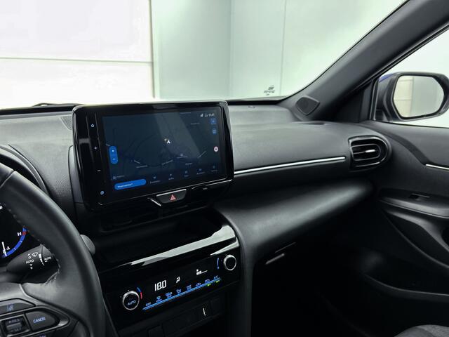 Toyota YARIS Cross 1.5 Hybrid Dynamic | Navigatie | Apple CarPlay | Camera | LM Velgen |