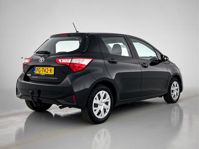 Toyota YARIS 1.5 VVT-i Aspiration | 111 PK | Navigatie | Camera | Trekhaak | Dealer Onderhouden |