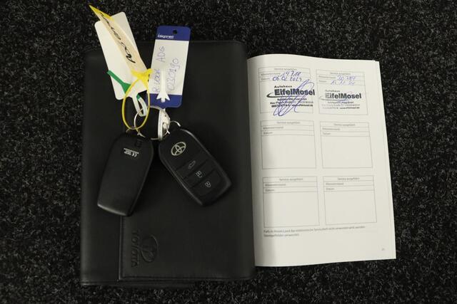 Toyota YARIS Cross 1.5 Hybrid Adventure Limited