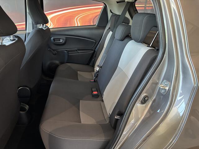 Toyota YARIS 1.5 VVT-i Comfort Camera I Airco I Sportvelgen