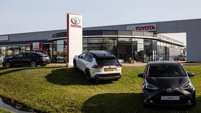 Toyota YARIS 1.5 Hybrid 115 Dynamic