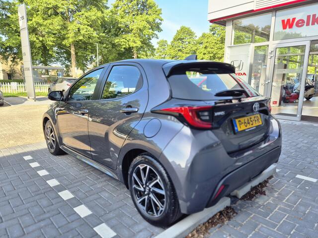 Toyota YARIS 1.5 VVT-i Dynamic Navigatie, Apple/Android, Camera, Cruise , All-in Rijklaarprijs