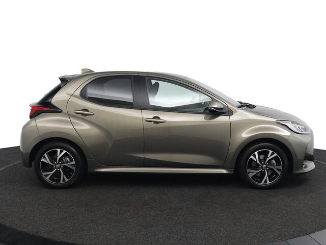 Toyota YARIS 1.5 Hybrid 115 First Edition | Demo voordeel | Navigatie | Keyless Entry | Climate Control | Automaat |