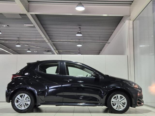Toyota YARIS 1.5 Hybrid 115 Active