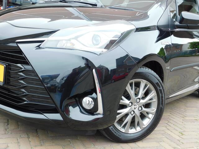 Toyota YARIS 1.5 Hybrid Executive | trekhaak