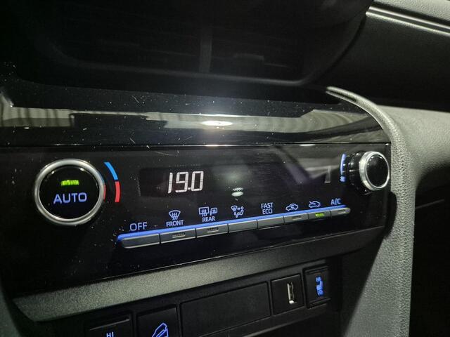 Toyota YARIS Cross 1.5 Hybrid AWD