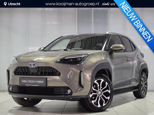 Toyota YARIS Cross 1.5 Hybrid | Afn. Trekhaak | Treeplanken | Parkeersensoren v+ a | Smart key | Privacy glass | Apple Carplay & Android Auto | Navigatie
