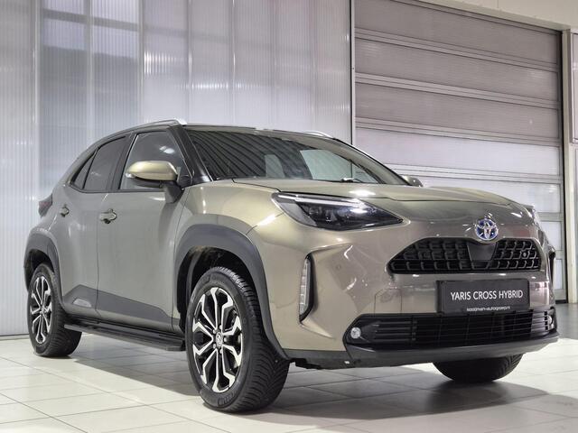 Toyota YARIS Cross 1.5 Hybrid | Afn. Trekhaak | Treeplanken | Parkeersensoren v+ a | Smart key | Privacy glass | Apple Carplay & Android Auto | Navigatie