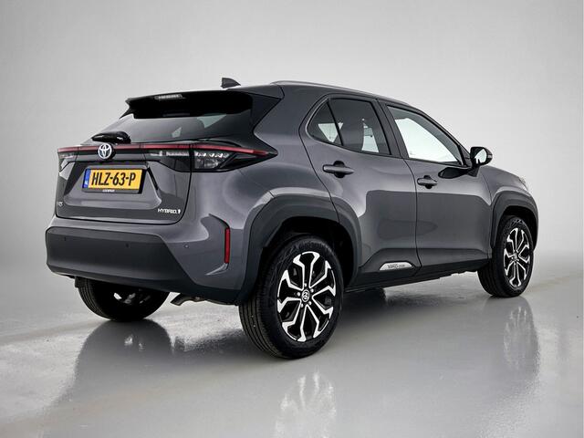 Toyota YARIS Cross 1.5 Hybrid dynamic Limited | Navigatie | Climate Control | Parkeersensoren | Stoelverwarming