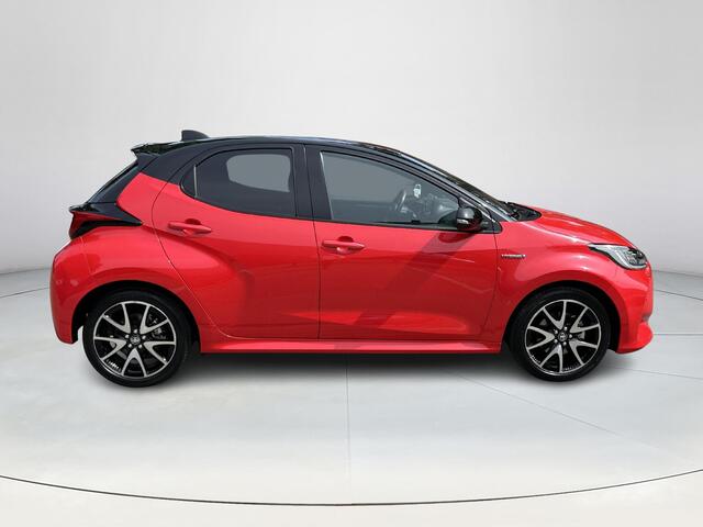 Toyota YARIS 1.5 Hybrid Launch Edition
