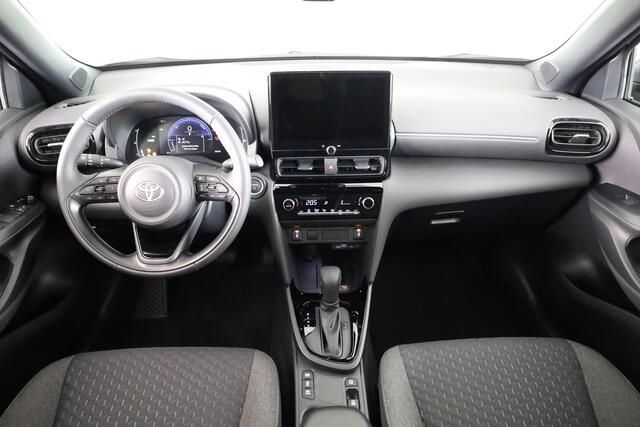 Toyota YARIS Cross 1.5 Hybrid 115 Dynamic *NIEUW* | Direct leverbaar! | Comfort Pack |