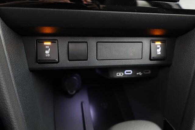 Toyota YARIS Cross 1.5 Hybrid 115 Dynamic *NIEUW* | Direct leverbaar! | Comfort Pack |