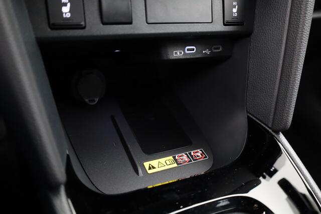 Toyota YARIS Cross 1.5 Hybrid 115 Dynamic *NIEUW* | Direct leverbaar! | Comfort Pack |