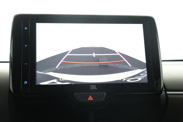 Toyota YARIS Cross 1.5 Hybrid | 4X4 | Leer | Elektrische Achterklep | Parkeersensoren | Navigatie | Apple Carplay/Android auto |