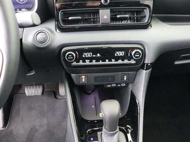 Toyota YARIS 1.5 Hybrid 130 Launch Edition Demo