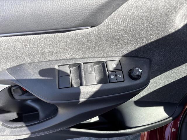 Toyota YARIS 1.5 Hybrid First Edition