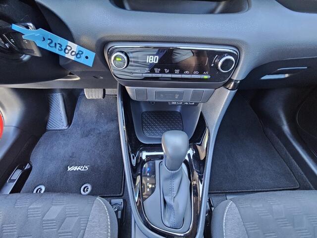 Toyota YARIS 1.5 VVT-i Bns Plus | Facelift | Camera | 16"